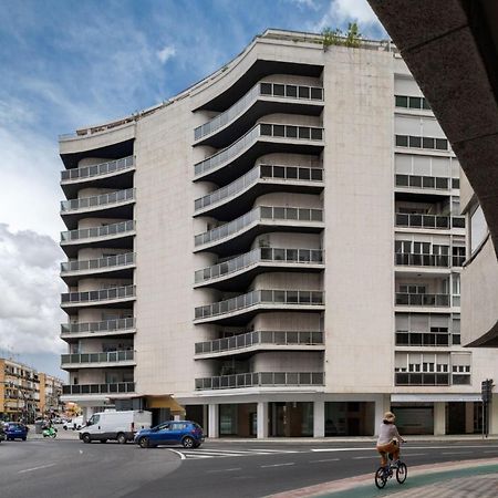Magno Apartments Principe Séville Extérieur photo