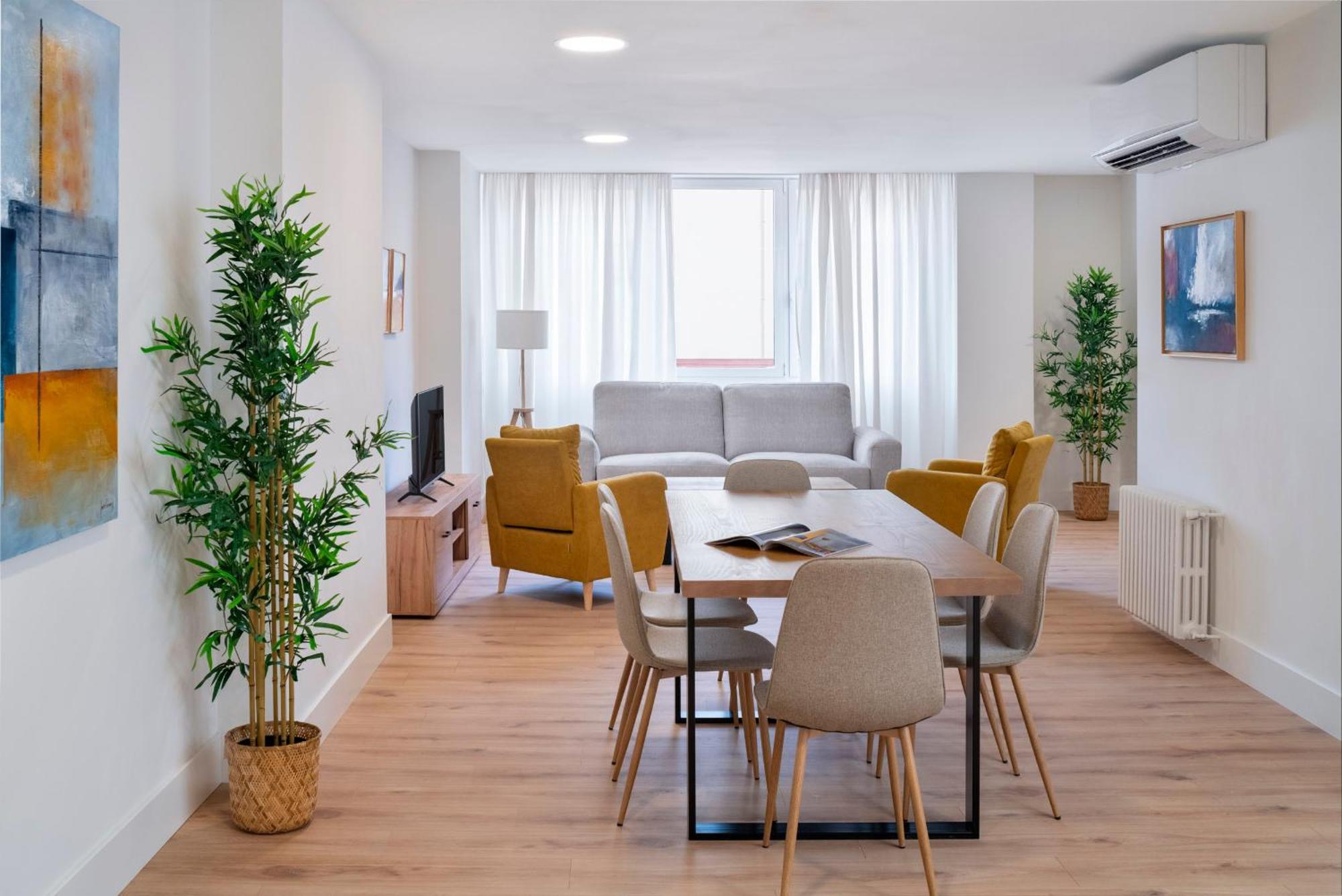 Magno Apartments Principe Séville Extérieur photo